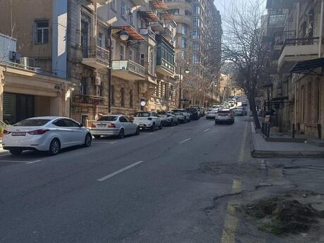 3-комн. · 65 m² · 1/4 этаж, İçəri Şəhər