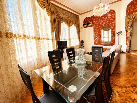 2-room apartment for rent, 75 m², 28 May: 1 000 ₼/mo 2