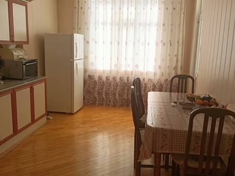 2 otaq · 100 m² · 15/17 mərtəbə, Memar Əcəmi