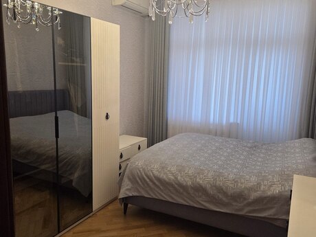 5 otaqlı mənzil, 210 m², Memar Əcəmi: 545 000 ₼ 5