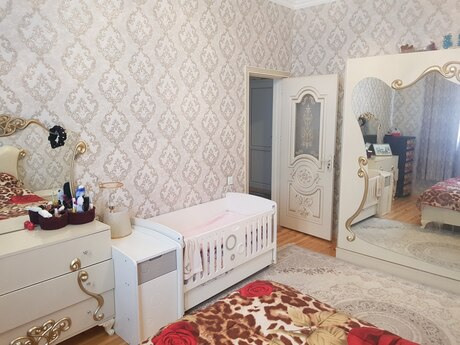 4 otaqlı həyət evi, 115 m², Zabrat: 105 000 ₼ 2