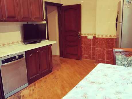 4 otaqlı mənzil, 175 m², Nərimanov: 420 000 ₼ 5