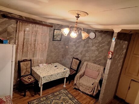 5-комнатная квартира, 89,7 м², İçəri Şəhər: 270 000 ₼ 4
