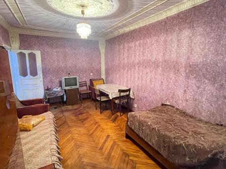Объявление №6404715 - Баку, м. Элмляр Академиясы, 1-комн., 30 м², 2/5 этаж