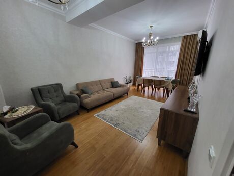 3 otaqlı mənzil, 100 m², İnşaatçılar: 300 000 ₼ 3