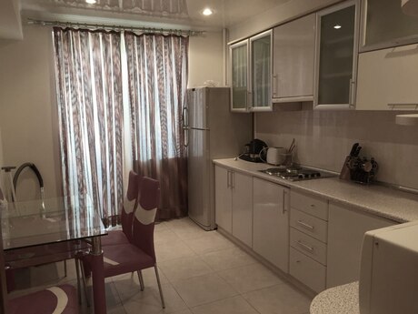 2-room apartment, 90 m², Elmlər Akademiyası: 300 000 ₼ 5