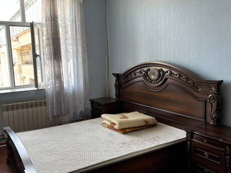 2-room apartment for rent, 75 m², Neftçilər: 650 ₼/mo 4