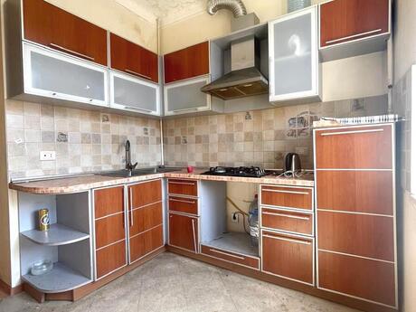 3 otaqlı mənzil, 95 m², Elmlər Akademiyası: 240 000 ₼ 4
