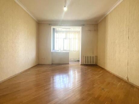 3 otaqlı mənzil, 95 m², Elmlər Akademiyası: 240 000 ₼ 2