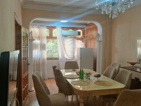 3 otaq · 55 m² · 2/5 mərtəbə, Azadlıq Prospekti