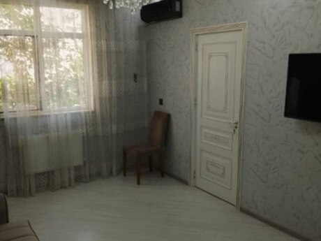 2 otaqlı mənzil, 42 m², Memar Əcəmi: 129 000 ₼ 2