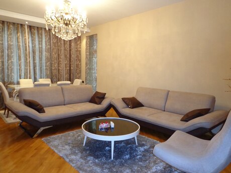 Kirayə 2 otaqlı mənzil, 100 m², Nizami: 800 ₼/ay 4