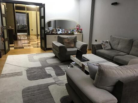 Kirayə 3 otaqlı mənzil, 128 m², Nəsimi: 1 200 ₼/ay 2