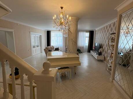 6-room apartment, 360 m², Şah İsmayıl Xətai: 850 000 ₼ 4