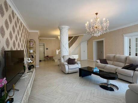 6-room apartment, 360 m², Şah İsmayıl Xətai: 850 000 ₼ 5