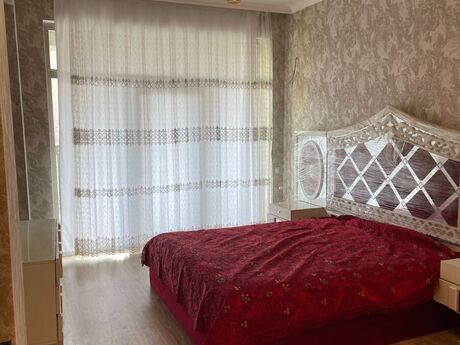 Kirayə 3 otaqlı mənzil, 120 m², 28 May: 1 100 ₼/ay 2