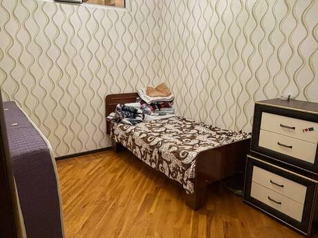 3-room apartment for rent, 90 m², Həzi Aslanov: 900 ₼/mo 5