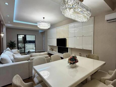 Kirayə 3 otaqlı mənzil, 145 m², Grand Hayat: 1 600 ₼/ay 3