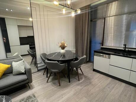 Kirayə 3 otaqlı mənzil, 120 m², 28 May: 2 200 ₼/ay 5