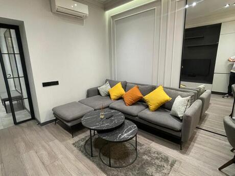 Kirayə 3 otaqlı mənzil, 120 m², 28 May: 2 200 ₼/ay 3