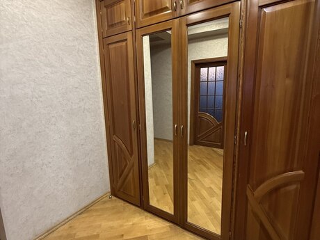 4 otaqlı mənzil, 170 m², 28 May: 530 000 ₼ 3