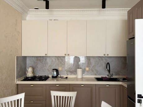Kirayə 2 otaqlı mənzil, 60 m², İnşaatçılar: 700 ₼/ay 4