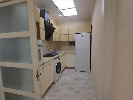Аренда: 3-комнатная квартира, 75 м², 28 May: 1 100 ₼/мес 5