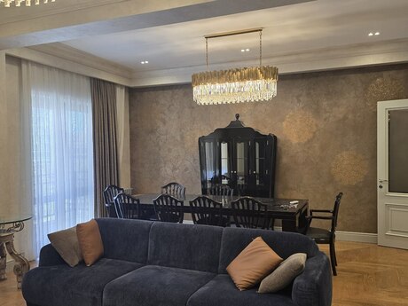 Kirayə 3 otaqlı mənzil, 150 m², Ağ şəhər: 3 000 ₼/ay 3
