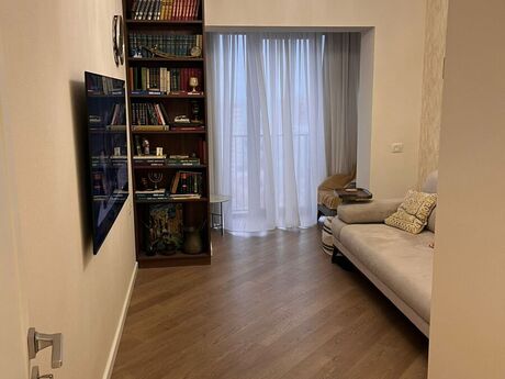 3 otaqlı mənzil, 84 m², 28 May: 480 000 ₼ 3