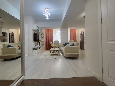 Объявление №6405150 - Баку, Наримановский  р., 2-комн., 70 м², 2/9 этаж