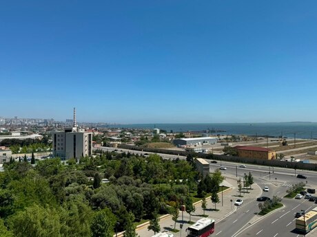 Объявление №6405179 - Баку, пос. Аг шехер, 5-комн., 175 м², 6/8 этаж