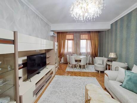 2-комн. · 70 m² · 9/13 этаж, Lake City