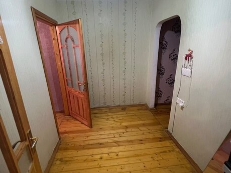 2-room apartment, 51 m², Bakıxanov: 112 000 ₼ 5