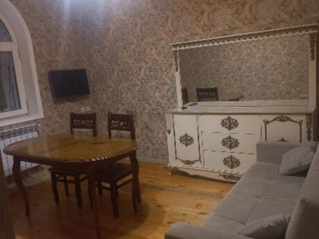 Elan №6405263 - Bakı, M.Ə.Rəsulzadə q., 3 otaqlı, 150 m²