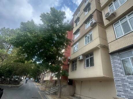 Объявление №6405282 - Баку, м. Ази Асланов, 3-комн., 65 м², 4/5 этаж