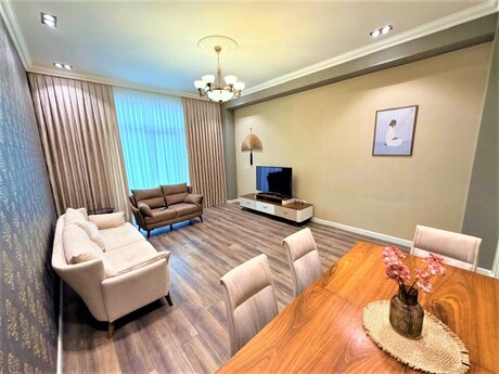 Elan №6405276 - Bakı, Ağ şəhər q., 2 otaqlı, 90 m², 3/7 mərtəbə