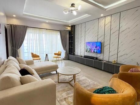 Kirayə 3 otaqlı mənzil, 145 m², Grand Hayat: 1 700 ₼/ay 2