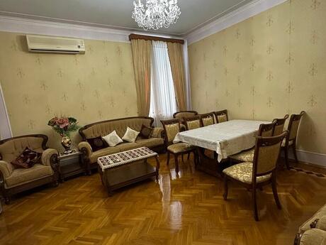 6 otaqlı həyət evi, 385 m², Biləcəri: 465 000 ₼ 3