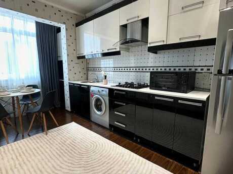 Kirayə 2 otaqlı mənzil, 90 m², Elmlər Akademiyası: 1 400 ₼/ay 2