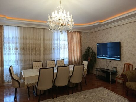 Elan №6405333 - Bakı, Nərimanov r., 3 otaqlı, 140 m², 10/18 mərtəbə