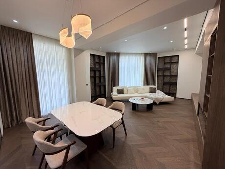 Kirayə 3 otaqlı mənzil, 130 m², Ağ şəhər: 4 000 ₼/ay 2