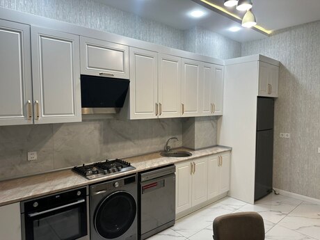 Kirayə 2 otaqlı mənzil, 70 m², Şah İsmayıl Xətai: 1 200 ₼/ay 3