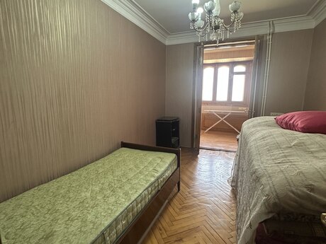 4 otaq · 75 m² · 3/5 mərtəbə, Nəriman Nərimanov