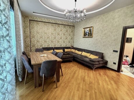 Elan №5311095 - Bakı, Nəsimi r., 3 otaqlı, 120 m², 12/20 mərtəbə