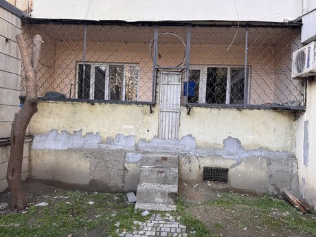 3 otaq · 100 m² · 1/9 mərtəbə, Azadlıq Prospekti