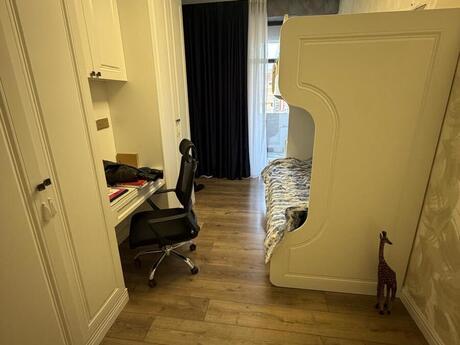 4-room apartment for rent, 110 m², Nəriman Nərimanov: 1 500 ₼/mo 4
