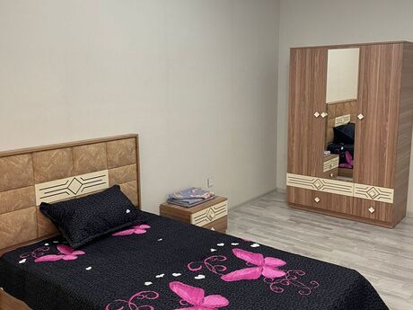 Kirayə 4 otaqlı mənzil, 190 m², Nərimanov: 1 200 ₼/ay 5