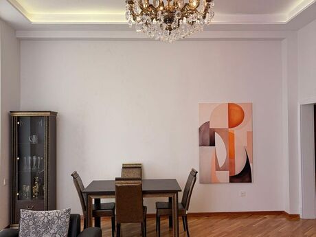 Kirayə 4 otaqlı mənzil, 150 m², Sahil: 2 500 ₼/ay 3