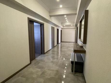 Kirayə 4 otaqlı mənzil, 184 m², Ağ şəhər: 3 000 ₼/ay 3