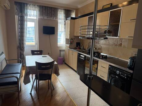 2 otaqlı mənzil, 95 m², Nəriman Nərimanov: 350 000 ₼ 5